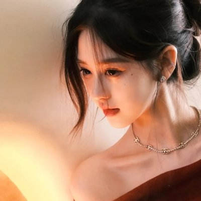 隔窗有眼